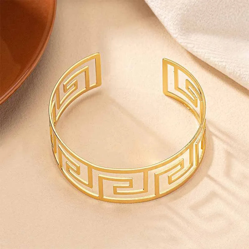 Bracelet Geometric Hollow C Women Girls Product Gold Plating Fashion